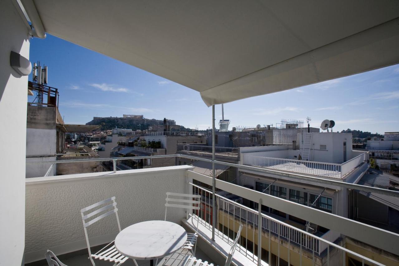 Apartment Synathens & *